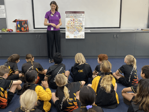 Community classrooms: nom! Schools delivers sessions in the red dirt